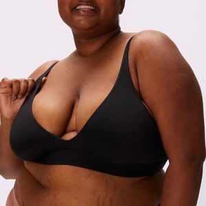 BNWT black triangle plunge bra size 2XL